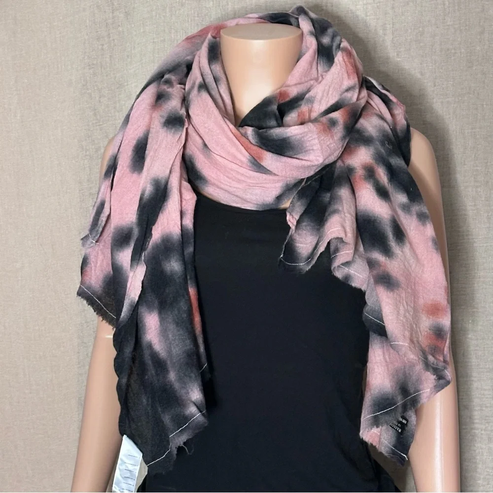 Maison Scotch Wool Pink and Black Scarf Wrap